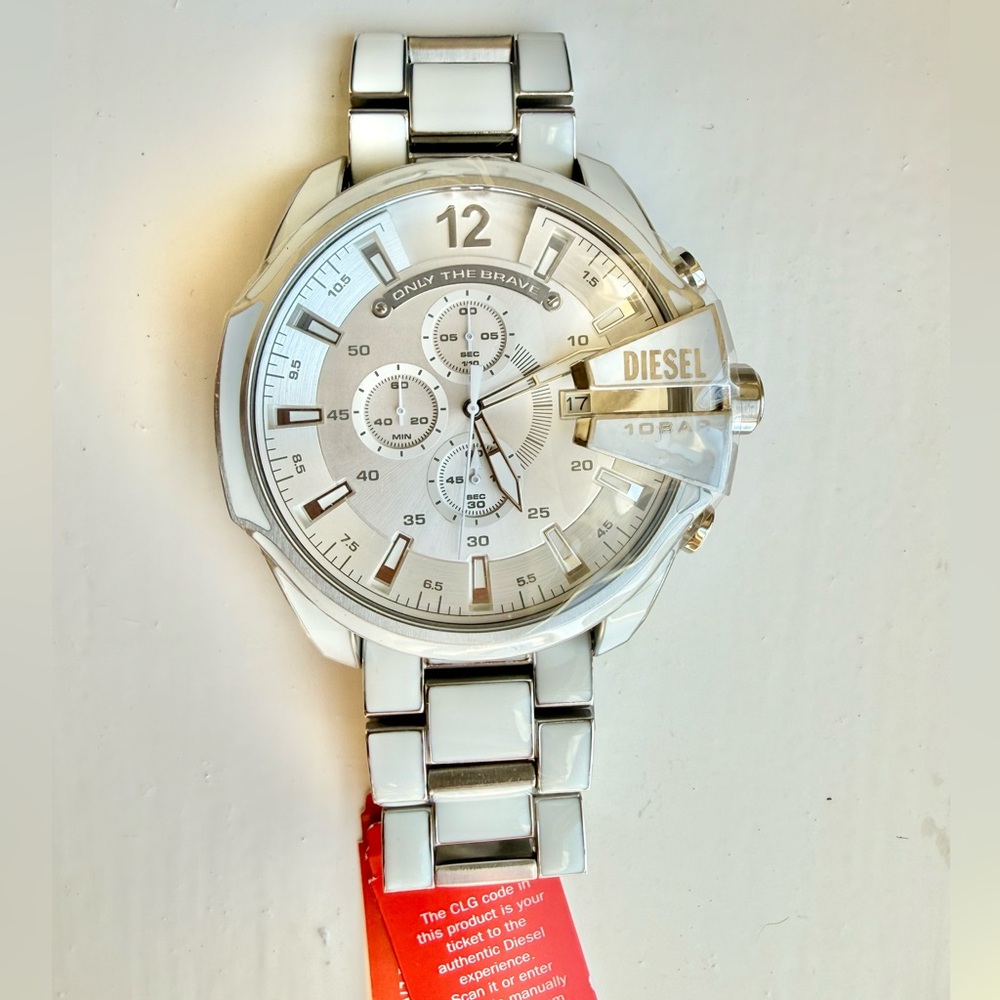 Diesel Mega Chief White & Stainless Steel Chronograph Watch DZ4660 - Picture 7 of 11